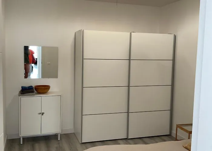 דירה Vista Bella ארונה